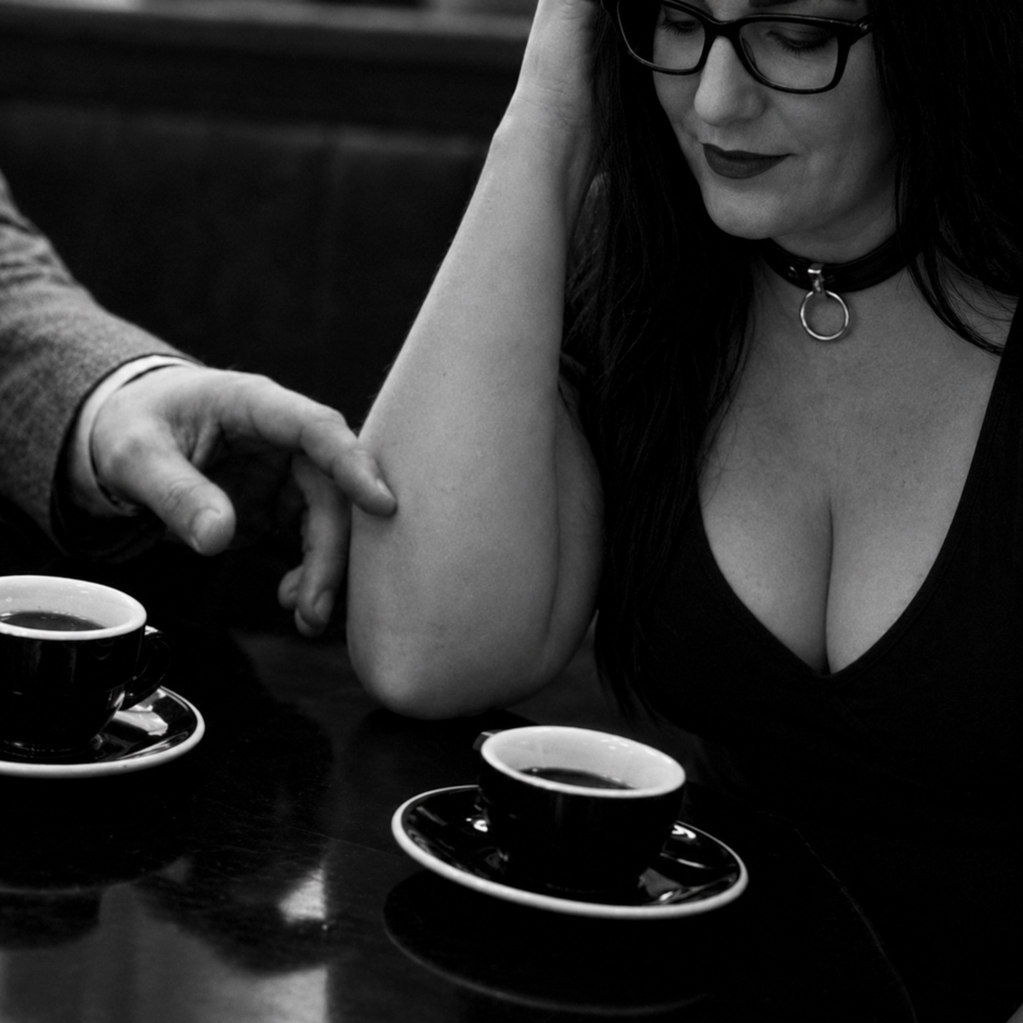 Submissivität im BDSM: Verantwortung, Vertrauen und die Kunst der Hingabe